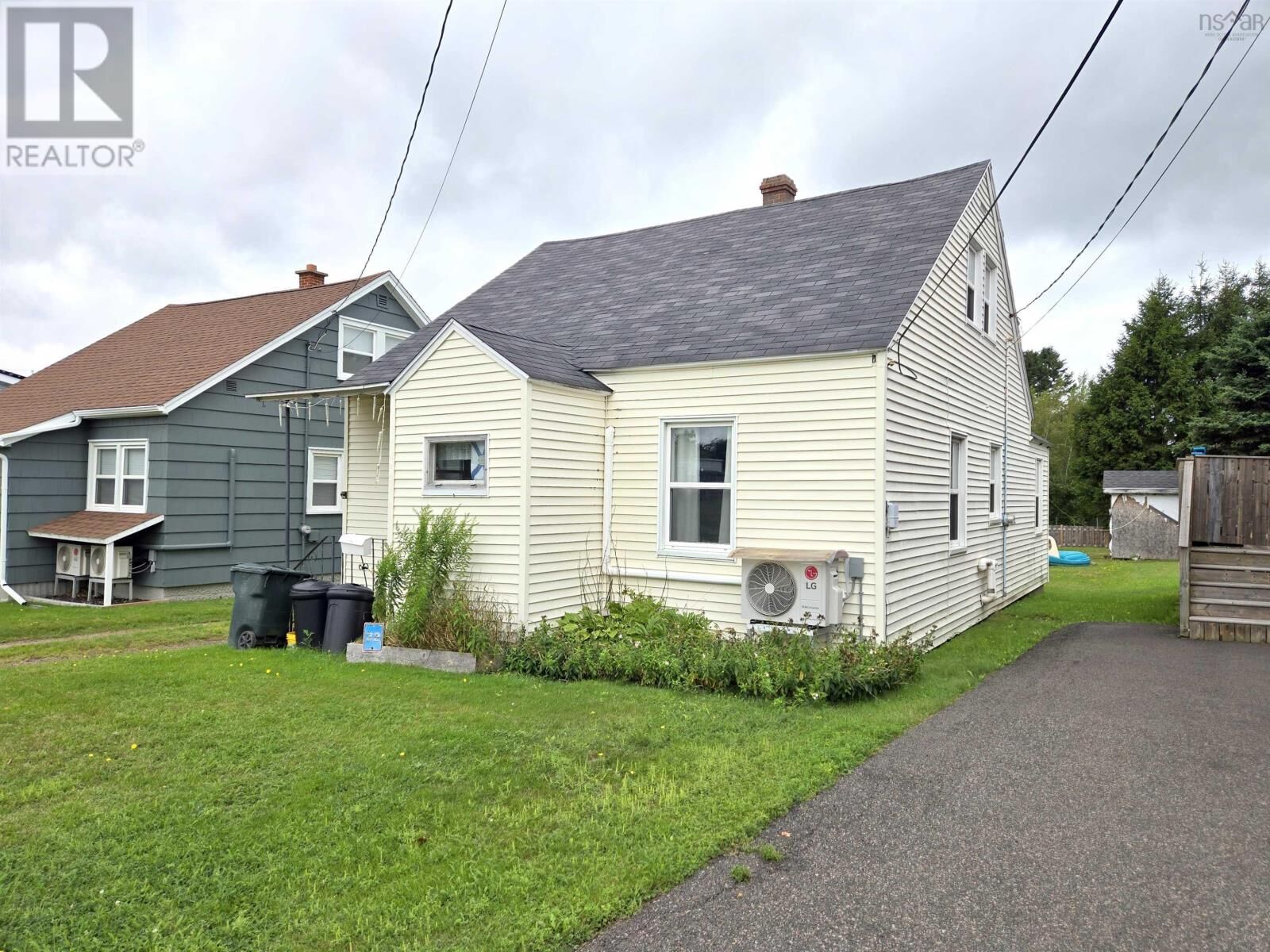 Property Photo: 32 Poplar Street NS B4H 1L7