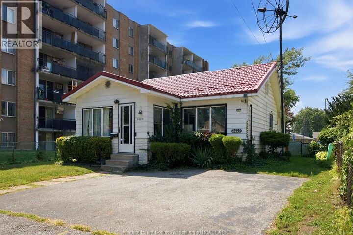 Property Photo:  3426 Peter Street  ON N9C 1J3 