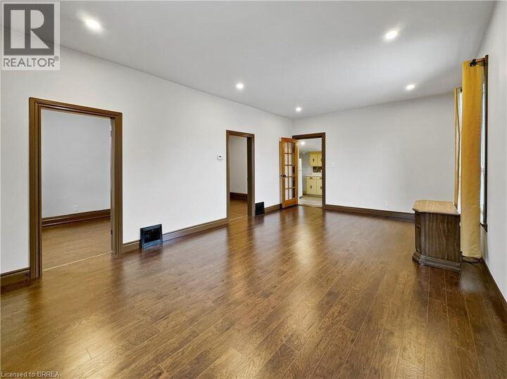 Property Photo: 79 Rawdon Street ON N3S 6C4