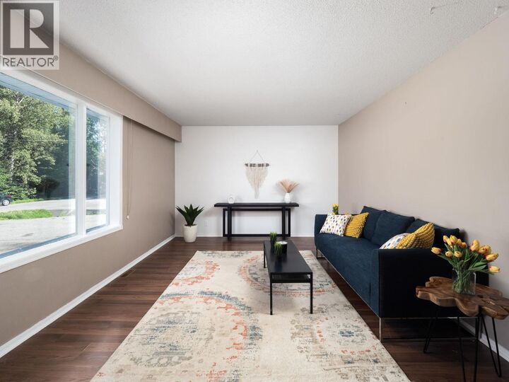 Property Photo: 7379 Pearl Drive BC V2K 4K3