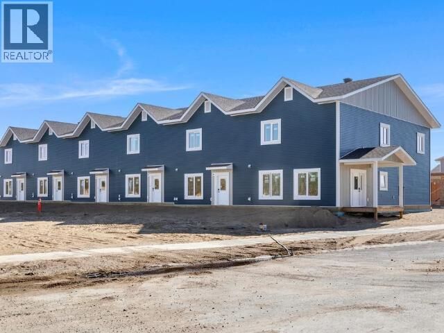 9-275 Olive May Way — photo 1