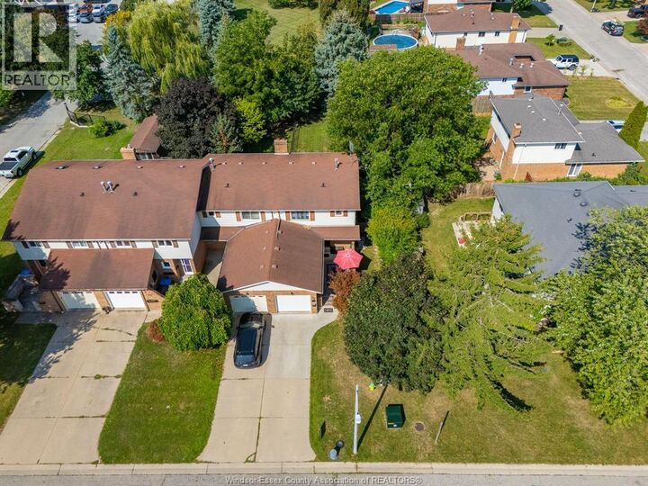 Property Photo:  70 Remark Drive  ON N9Y 3R3 