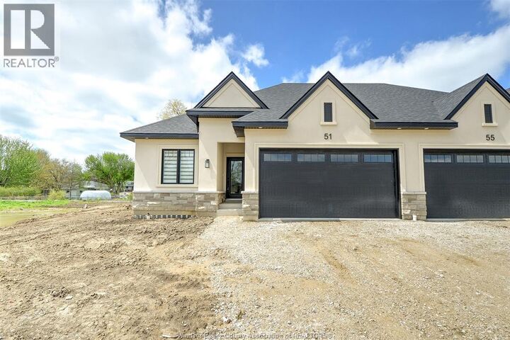 Property Photo:  62 Mulberry Court  ON N9V 1N3 