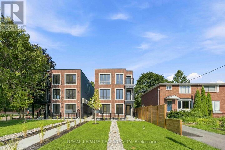 Property Photo: 549 Melbourne Avenue 7 ON K2A 1W7