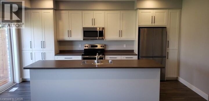 Property Photo: 291 Falcon Drive 14 ON N4T 0M7
