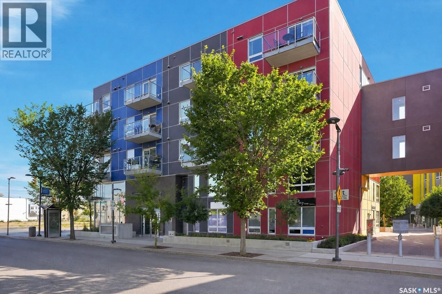 Property Photo: 310 404 C Avenue S SK S7M 1N7