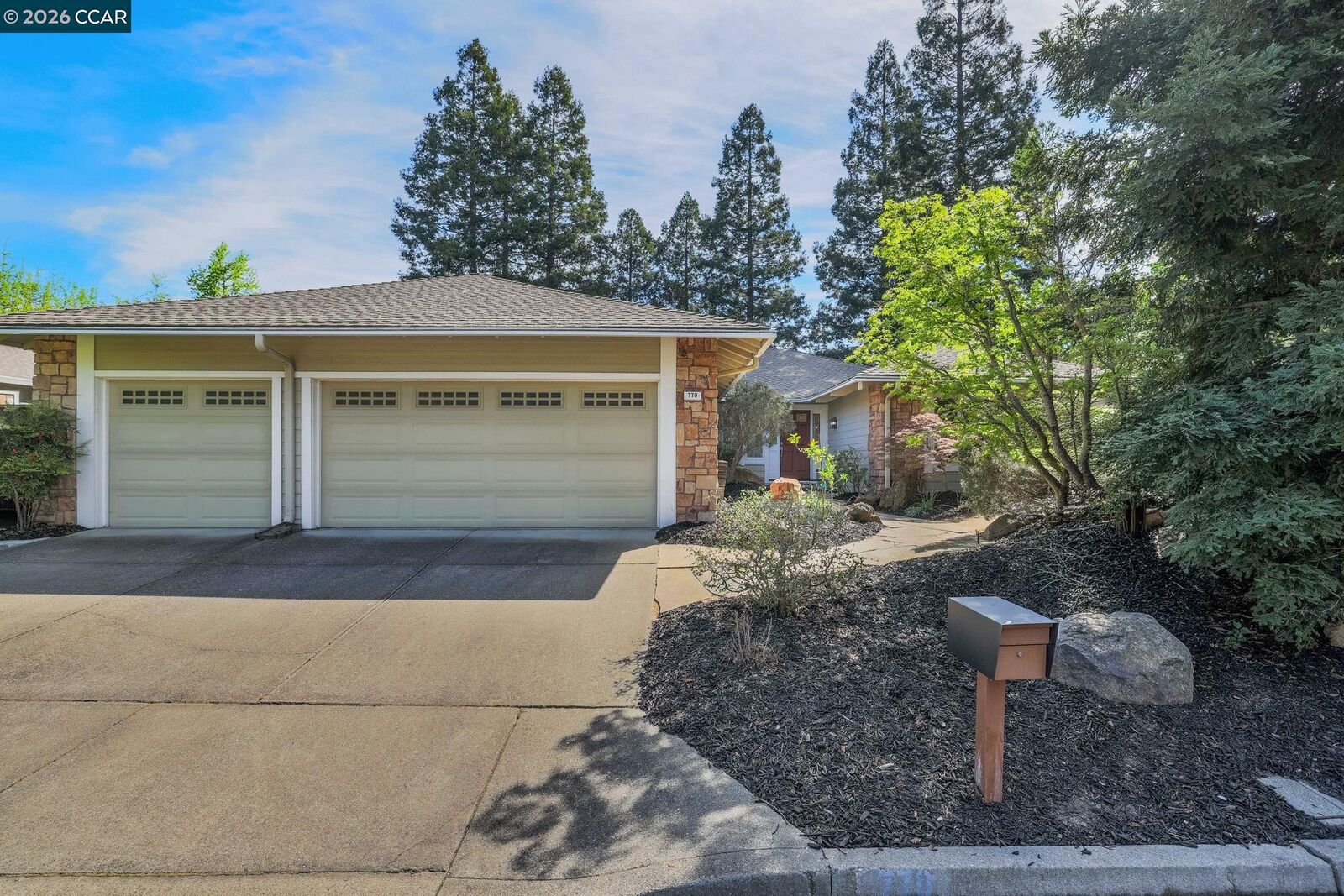 Property Photo: 770 Highbridge Ln CA 94526