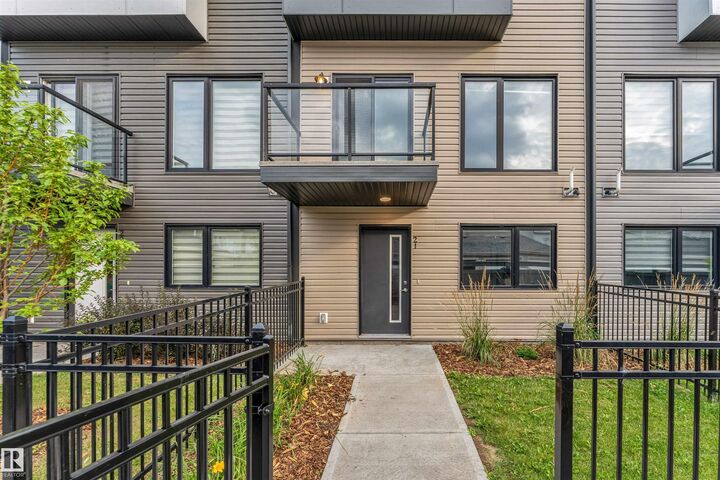 11910 35 Avenue SW 21 — photo 1