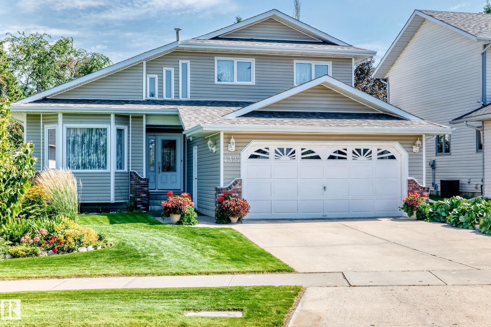 Property Photo: 4327 49 Street NW AB T6L 6J5