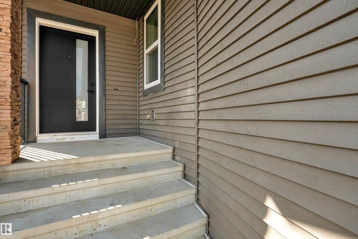 Property Photo: 99 Eldridge Point(E) AB T8N 8C3