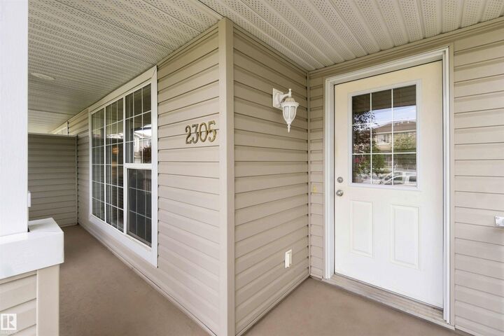 Property Photo:  2305 28 Avenue NW  AB T6T 0A5 