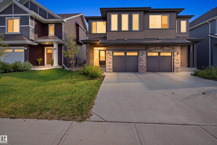 Property Photo:  3877 Chrustawka Place SW  AB T6W 5B2 