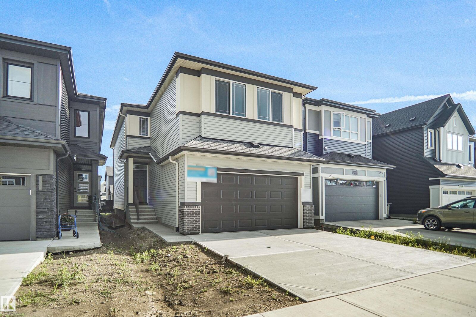 Property Photo: 7113 51 Avenue AB T4X 3E5