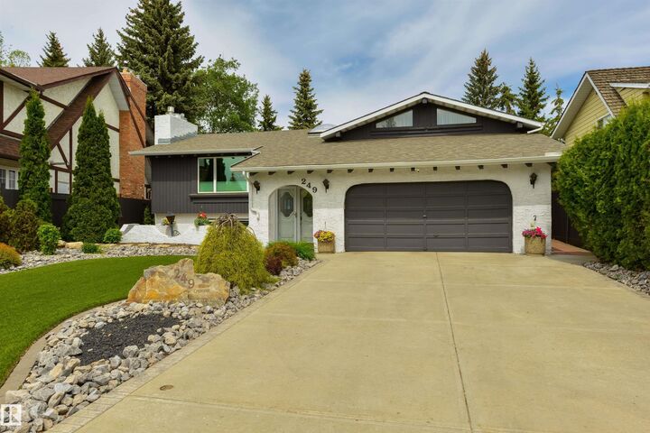 Property Photo:  249 Wolf Willow Crescent NW  AB T5T 1T3 