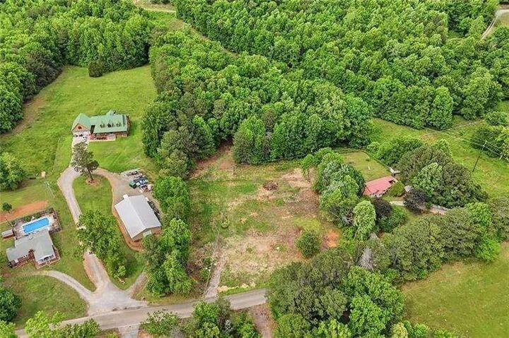 Property Photo:  973 Sardis Road  GA 30114 