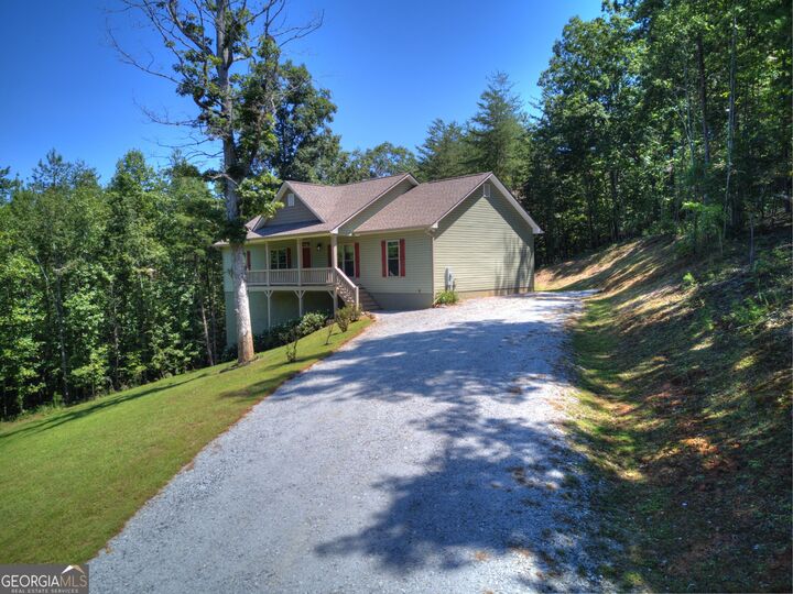Property Photo: 294 Rainbow Circle GA 30528