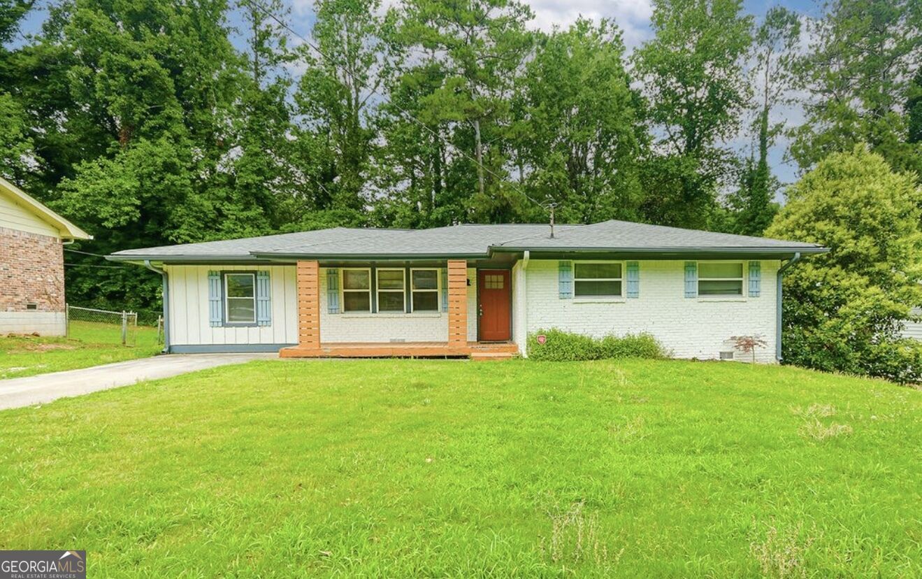 Property Photo:  1877 Glenmar Drive  GA 30032 