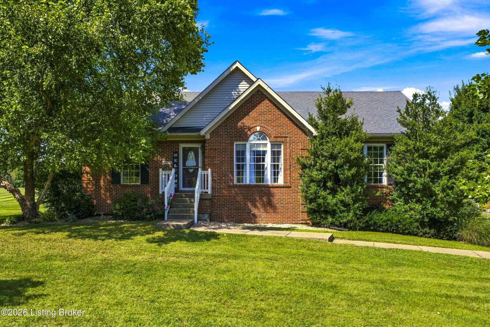 Property Photo:  2900 Charleston Way  KY 40065 