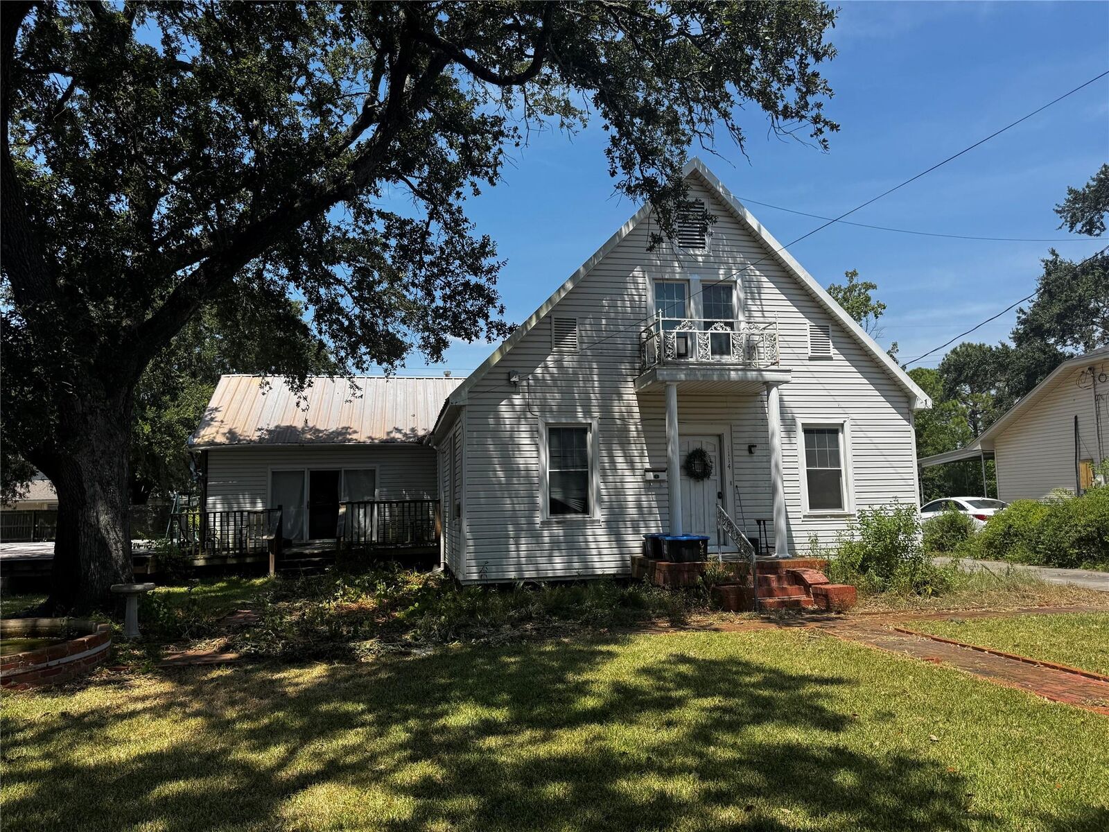 Property Photo:  1114 Luling Avenue  TX 77627 