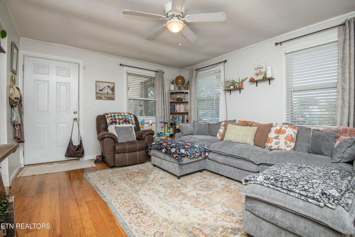 Property Photo: 602 Fontana Ave TN 37804