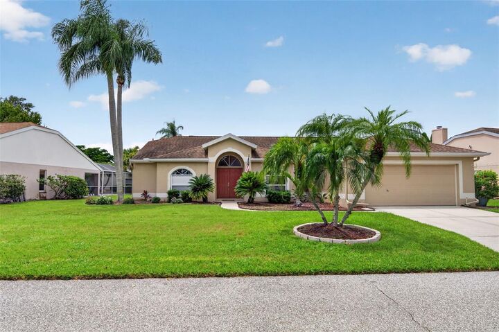 Property Photo: 5924 Java Plum Lane FL 34203