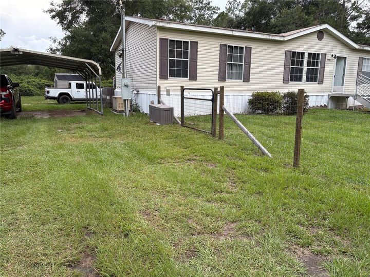 Property Photo:  5828 Bryce Street  FL 32656 
