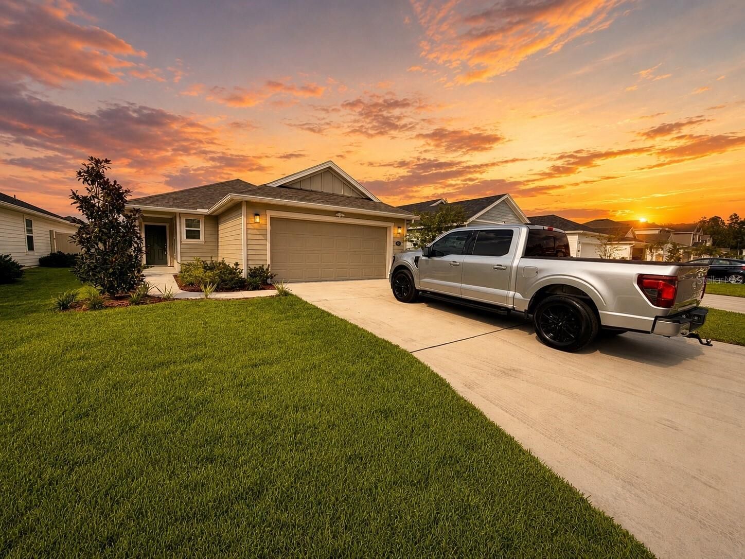 Property Photo: 354 Boulder Lane FL 32259