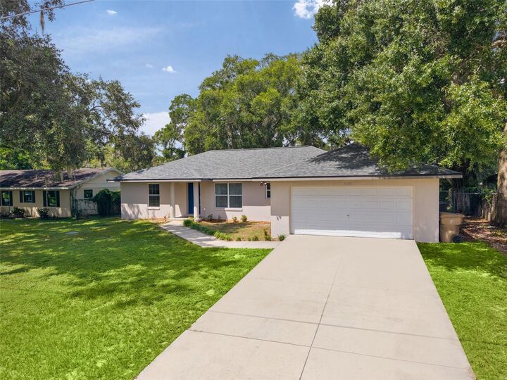 Property Photo:  36127 Pine Tree Street  FL 34731 