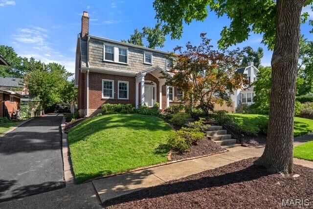 Property Photo: 7411 Parkdale Avenue MO 63105
