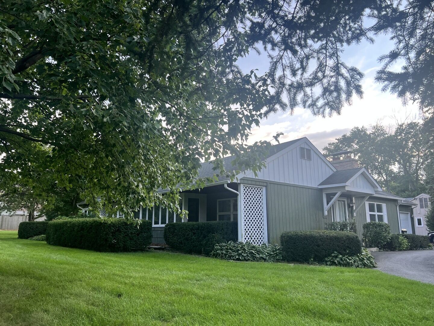 Property Photo:  5428 Laurel Avenue  IL 60525 