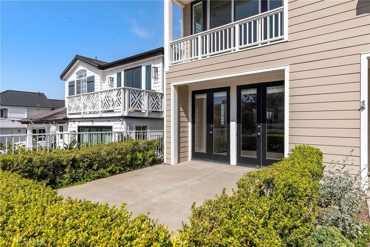 Property Photo: 703 Poinsettia Avenue CA 92625