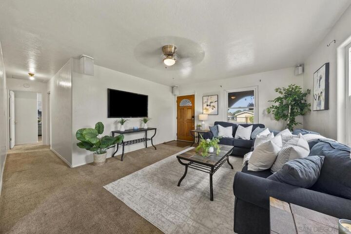 Property Photo:  2335 Bonita Street  CA 91945 