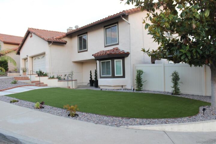 Property Photo:  