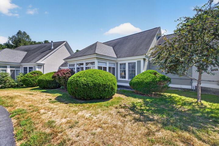 Property Photo: 42 Farragut Way 31 ME 04043