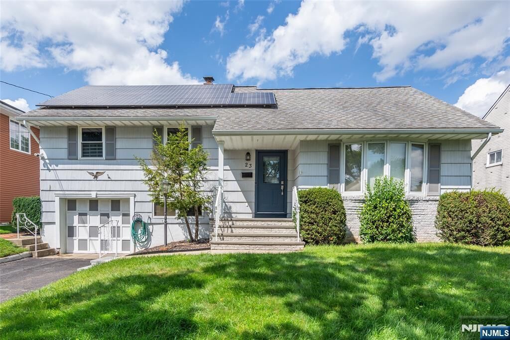 Property Photo:  23 Urma Place  NJ 07003 