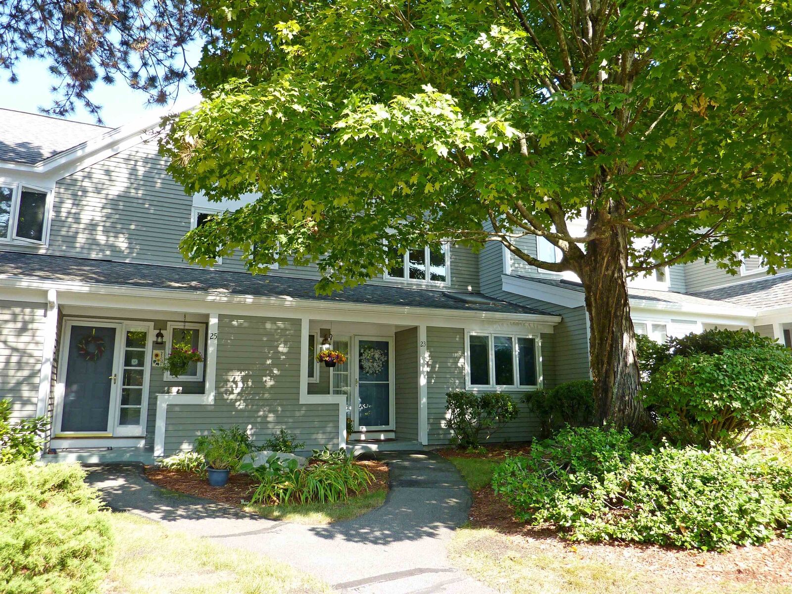 Property Photo: 23 Aster Court NH 03062