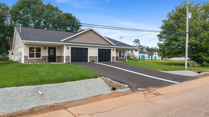 Property Photo: 15 Sunset Lane NS B6L 4J9