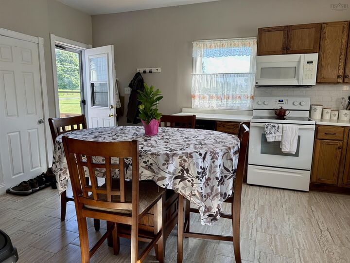 Property Photo: 402 Neville Street NS B1E 1G5
