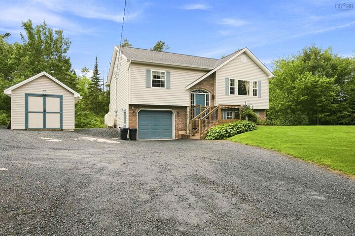 73 Penny Lane — photo 1