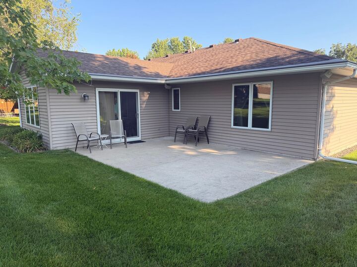 Property Photo:  217 Green Lea Lane  MN 56007 