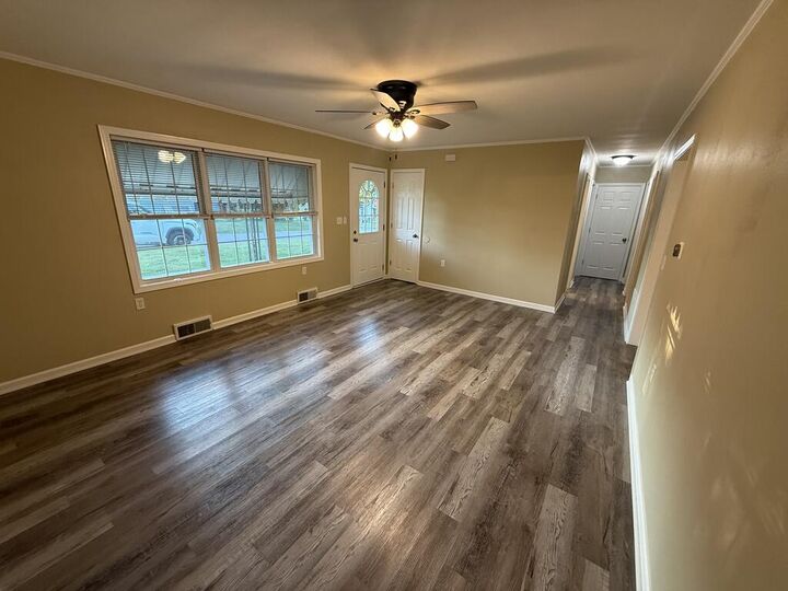 Property Photo: 201 S Stanford MO 63501