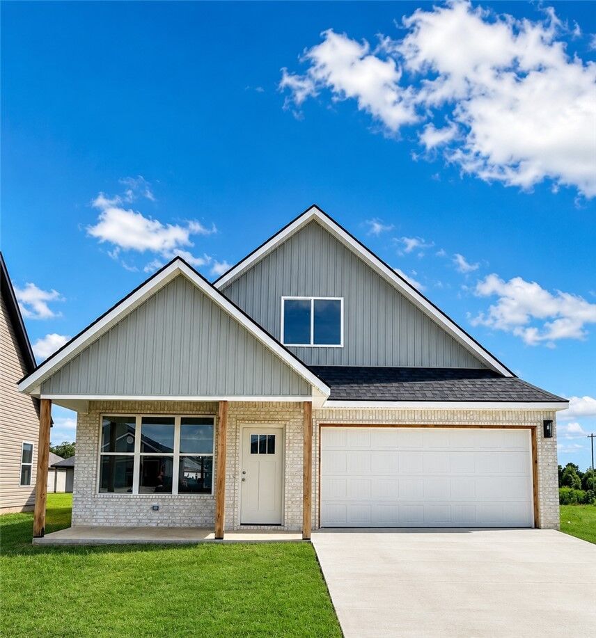 Property Photo: 1733 Edens AR 72734