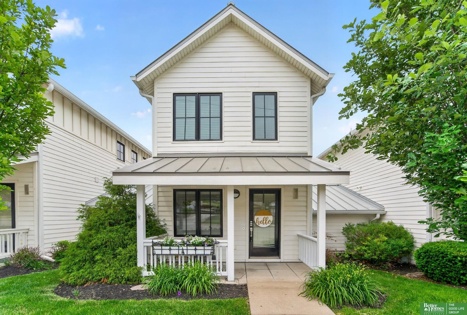 Property Photo:  620 Pierce Street  NE 68108 