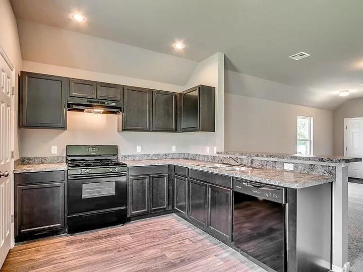 Property Photo: 13204 Beekman Drive OK 73078