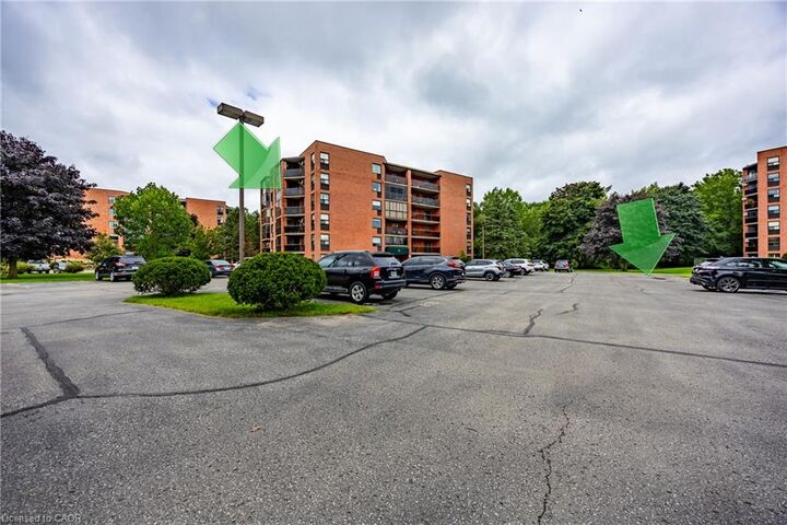 Property Photo:  11 Mill Pond Court 506  ON N3Y 5J5 