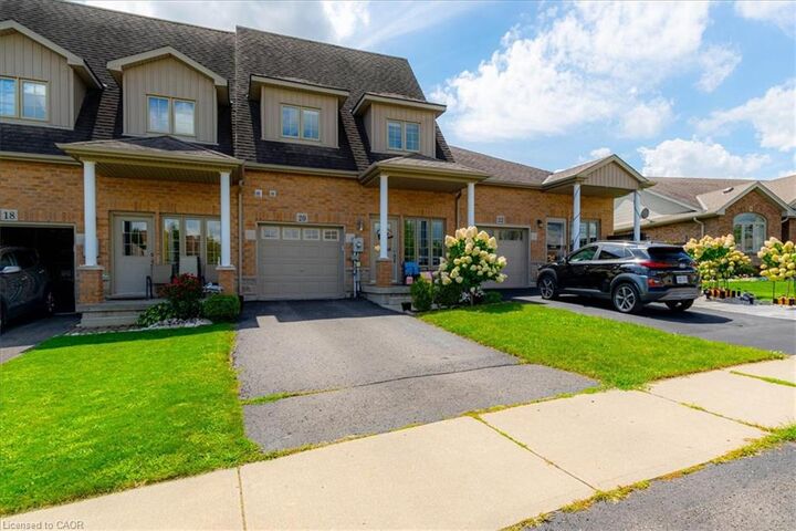 20 Millcroft Drive — photo 1