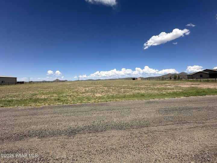 Property Photo:  9110 E Twilight Ridge Road  AZ 86315 