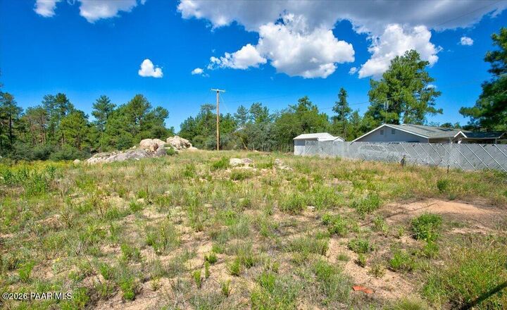 Property Photo:  110 Grace Avenue  AZ 86303 