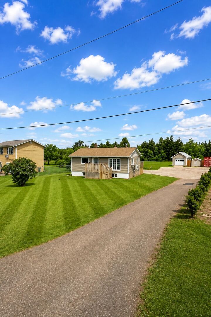 Property Photo: 12 Ives Point Road PE C0B 1T0