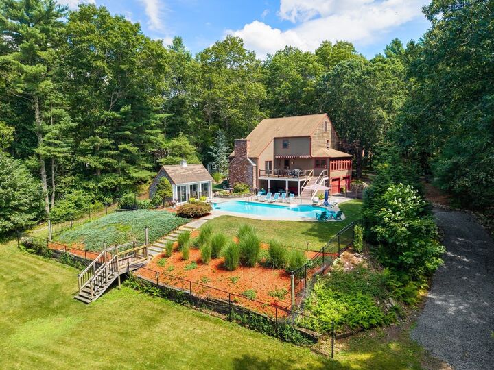 Property Photo:  14 Woodview Dr  MA 02347 